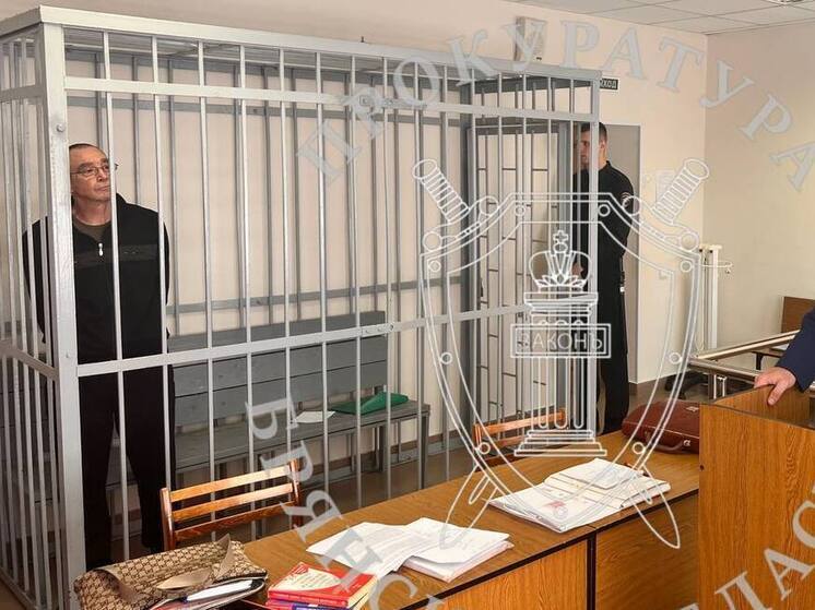 Заказного убийцу лишили свободы за покушение на убийство брянца 27-летней давности