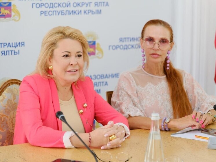 Эвелина Блёданс планирует открыть в Ялте инклюзивную театральную студию