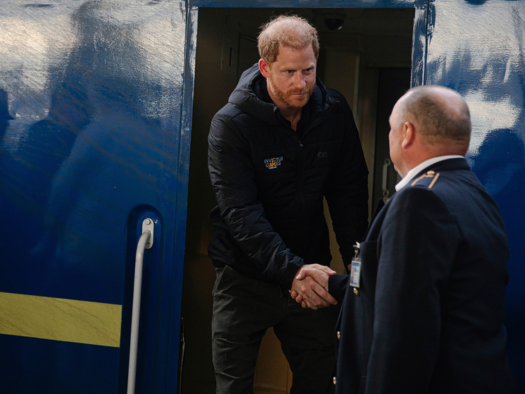 Раскрыта тайная миссия приезда сына британского короля на Украину