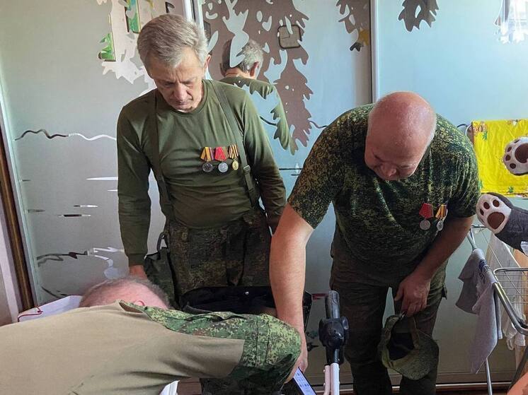 Военнослужащие взяли шефство над ребенком с ДЦП из Херсонской области