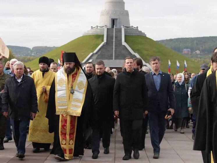 В Кузбассе прошёл крестный ход памяти Александра Невского
