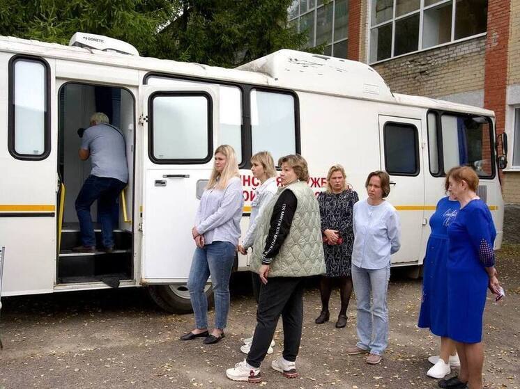 В Пскове организованы мобильные пункты медосмотра для избирателей