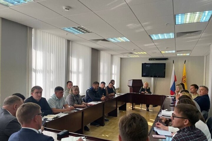 В Минэкономразвития Чувашии обсудили инвестпроекты для автотуризма