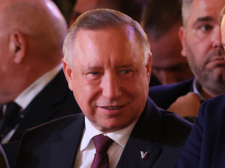 Беглов: Петербург создает условия, чтобы в городе хотелось растить детей