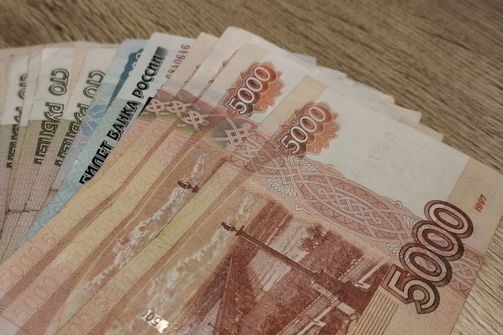 Сенатор Косихина рассказала, что отпуск по уходу за ребёнком входит в трудовой стаж