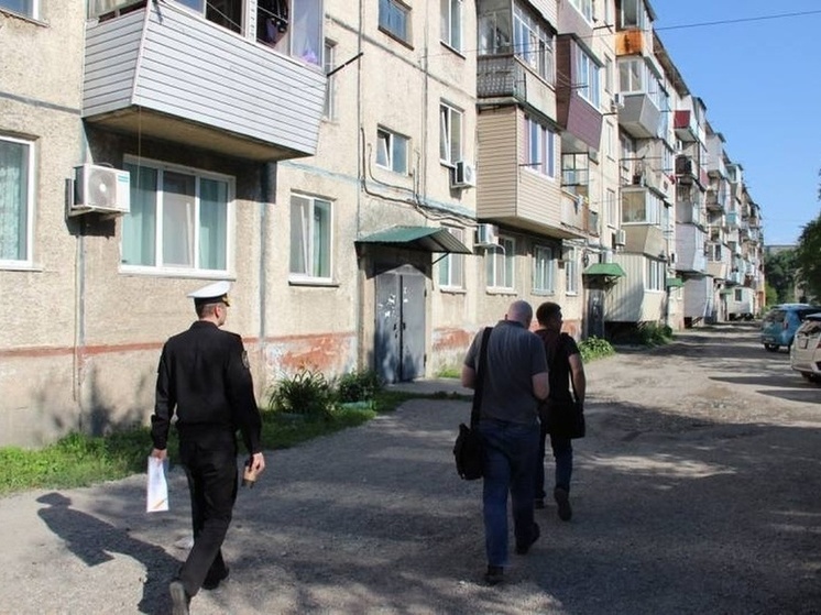 С миграционными рейдами нагрянули в квартиры и гостиницы Уссурийска