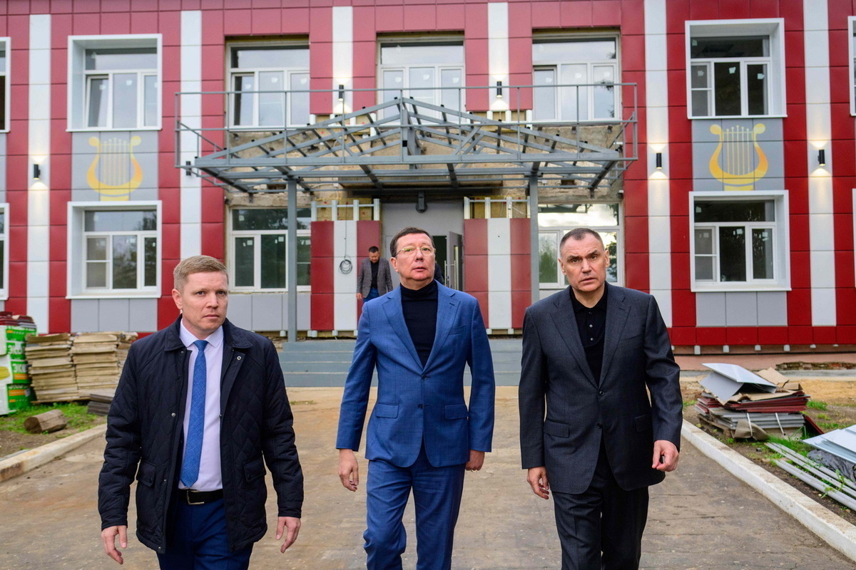 Глава Марий Эл проинспектировал ремонт моста через Ексейку