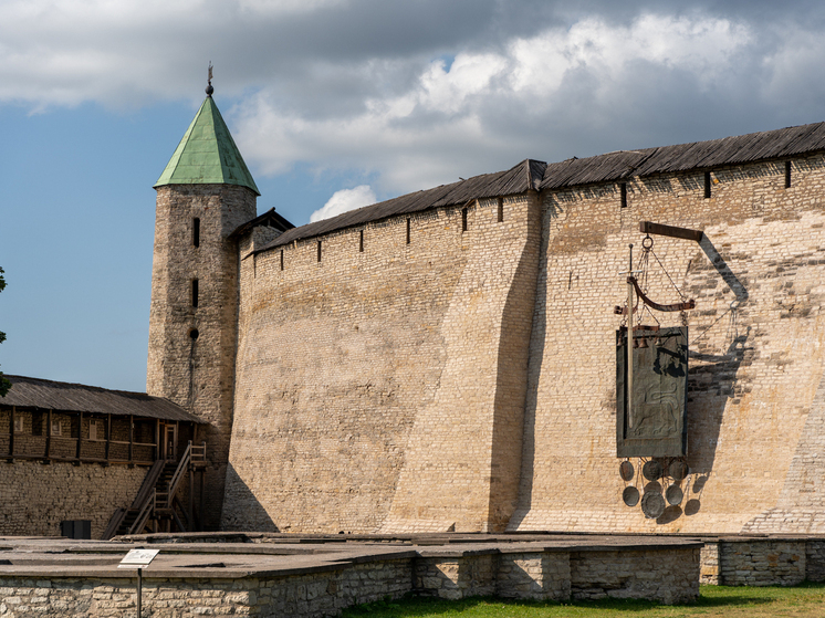 На экскурсии «Башни Псковского Кремля» 14 сентября три башни раскроют свои тайны