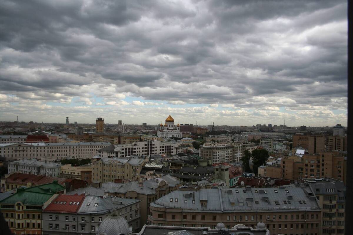 Мощный антициклон устроит погодные качели жителям Подмосковья