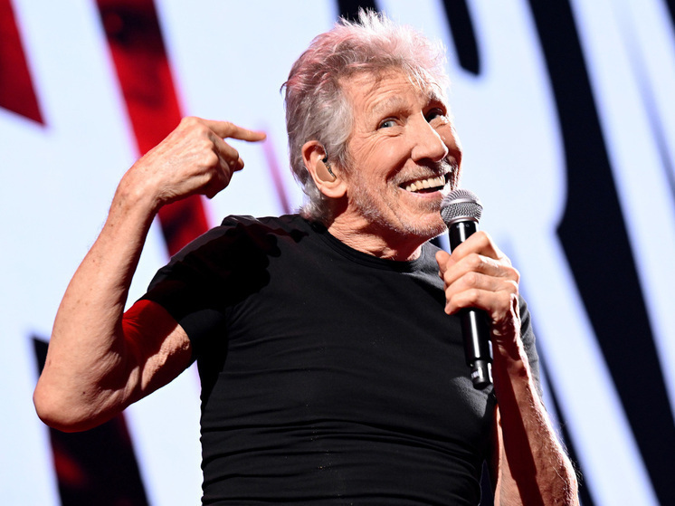 Фронтмен Pink Floyd Уотерс предложил провести референдумы в зоне СВО