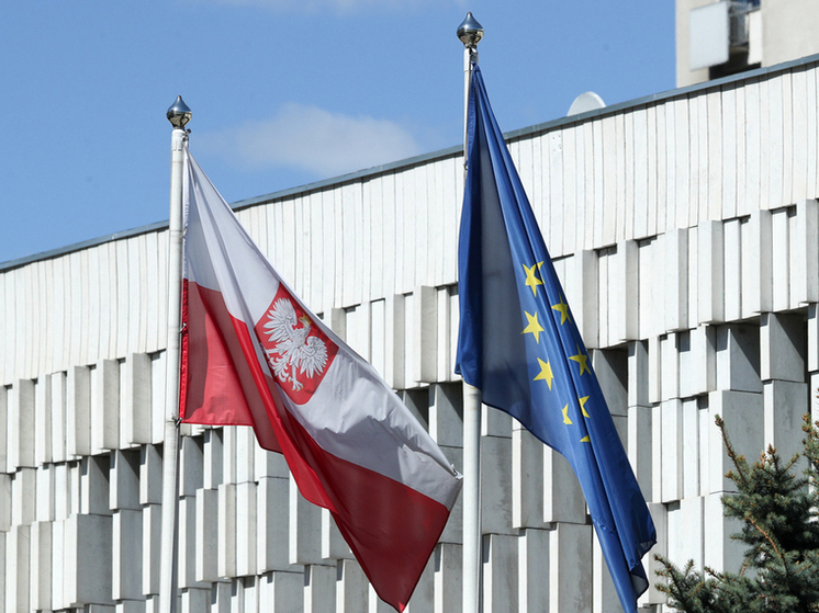 Ульянов: Польша не готова к консультациям с РФ по инциденту с БПЛА