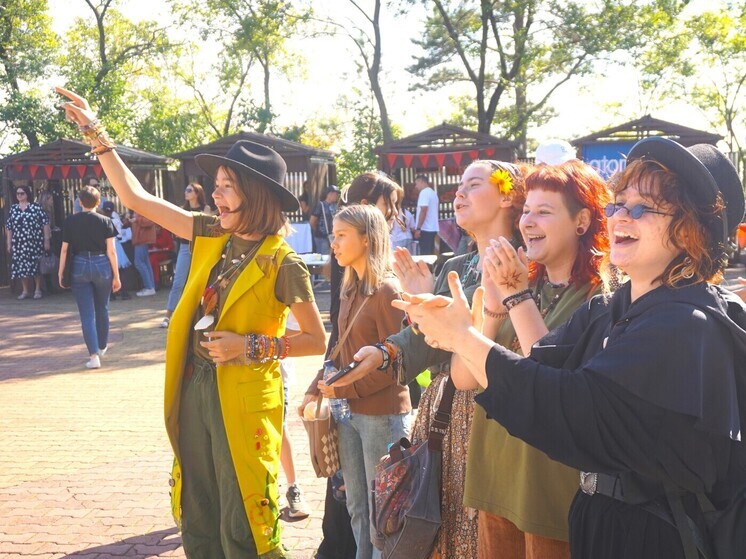  Хабаровчане и повеселились, и поучились на фестивале «Добро – Хаб»