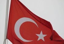 Мэр в Турции задержан по делу о коррупции, в то время как оппозиция сталкивается с репрессиями