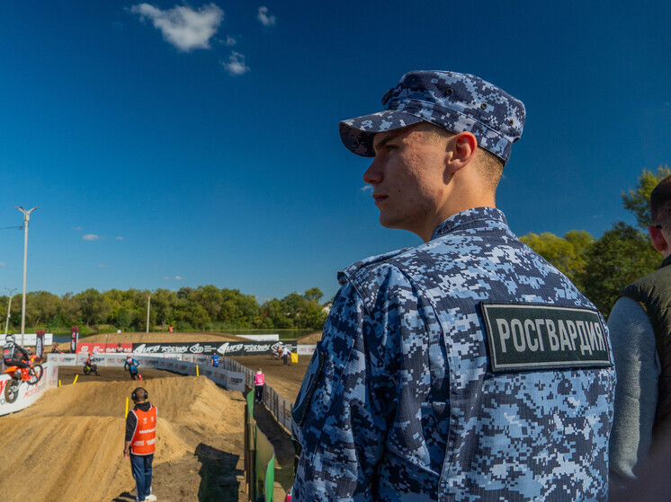 Росгвардия обеспечила безопасность на чемпионате России по суперкроссу в Пензе
