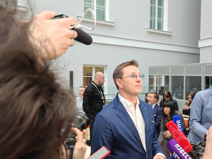 Новгородский спектакль оценит жюри во главе с народным артистом Сергеем Безруковым