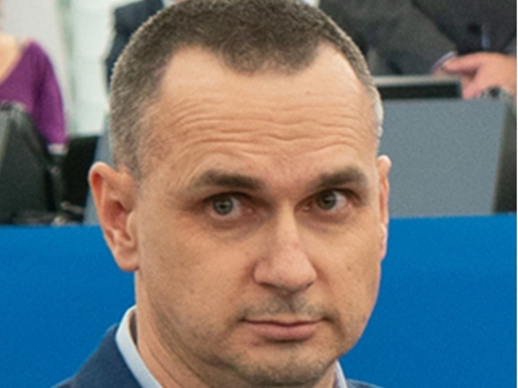 Освобожденный по обмену режиссер Сенцов* стал командиром батальона ВСУ