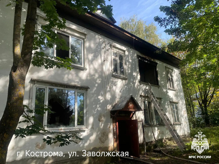 Костромские пожары: сгорела пустующая квартира в доме на Заволжской улице