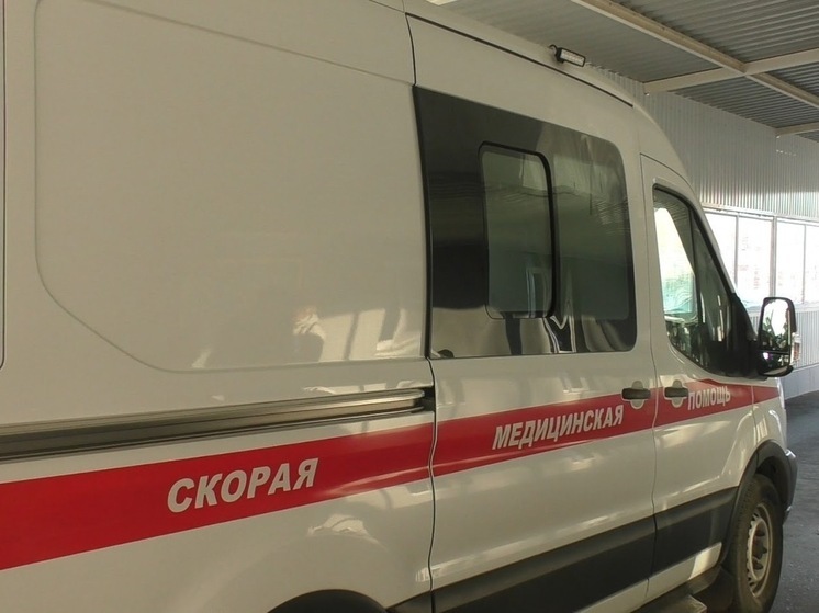 В Волгограде автоледи на иномарке сбила пешехода на зебре