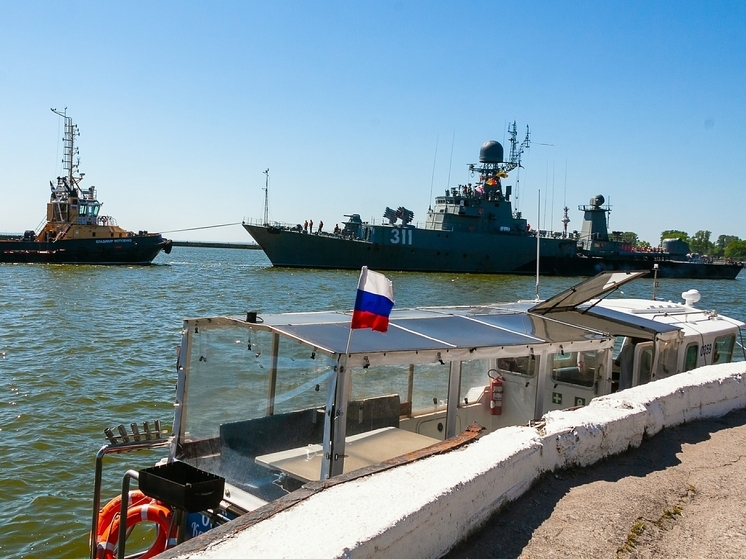 На Балтфлоте прошли учения по отражению атак безэкипажных катеров