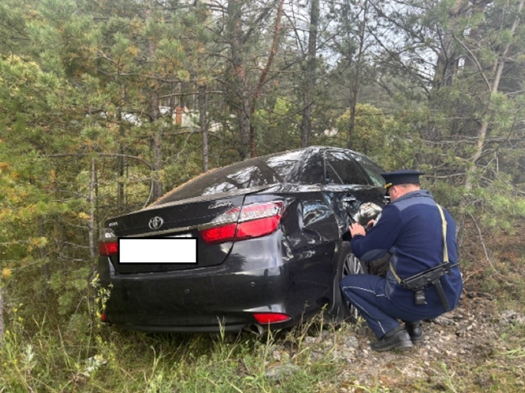 Три человека пострадали в ДТП возле Режа