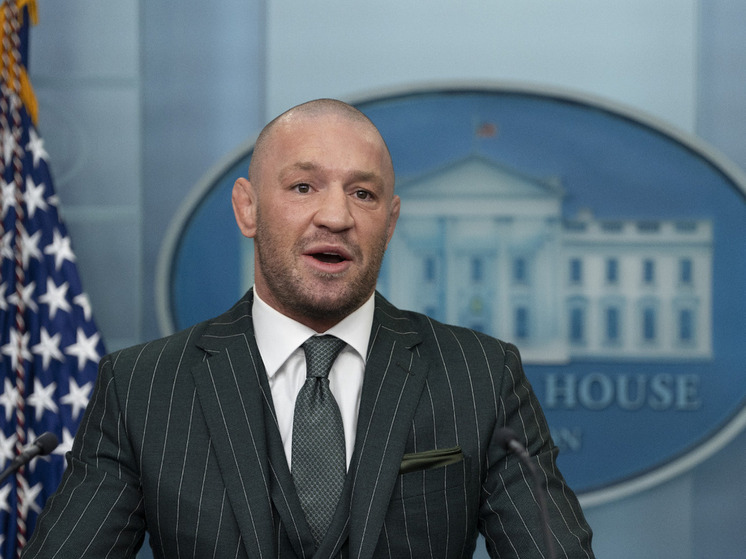 Конор Макгрегор снял свою кандидатуру с президентских выборов в Ирландии