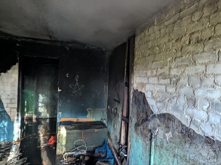 Пожилая женщина надышалась дыма при пожаре в Звенигове