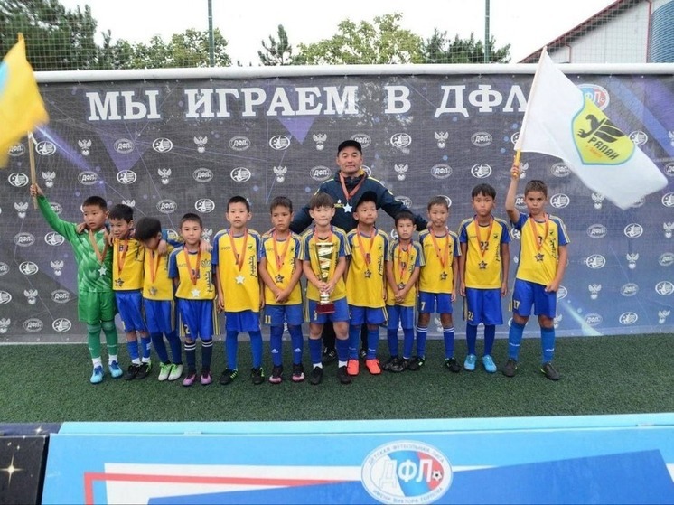 Юные футболисты Калмыкии стали призерами всероссийского фестиваля