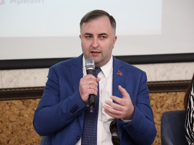 Олег Гербер: в Заксобрании Челябинской области сохранилось 6 партий