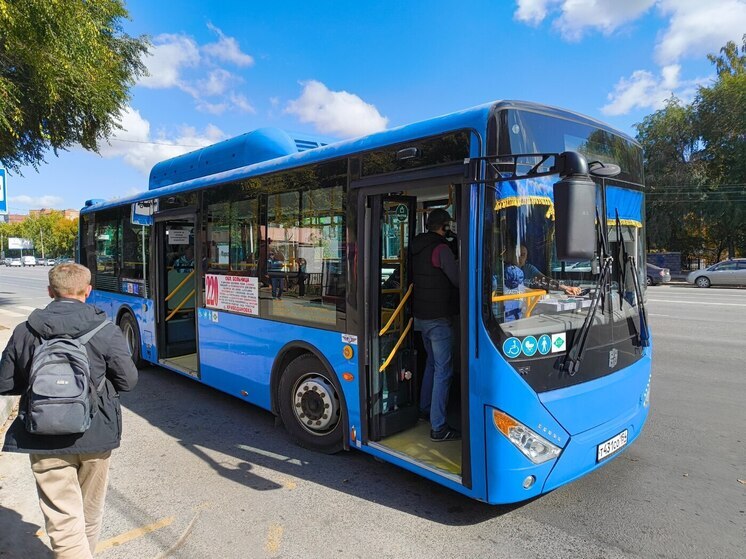 Между Новосибирском и Криводановкой вышли на маршрут 10 новых автобусов