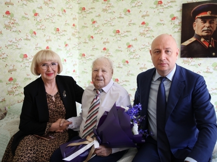 Почётный гражданин Рязани и ветеран ВОВ Дмитрий Черничкин отметил 100-летие