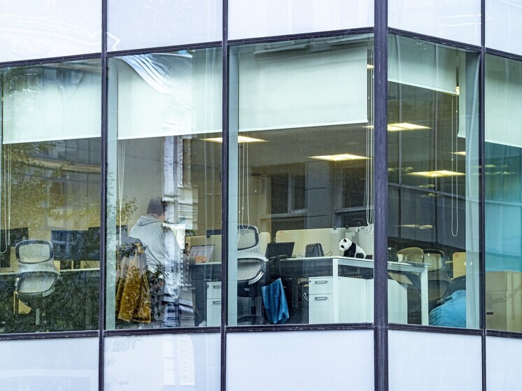 Юрист Яковлева: четырехдневку в РФ могут оформить как неполное или сокращенное время