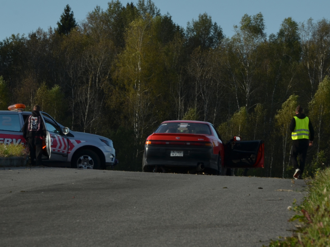 Вид на трассу с автомобилями