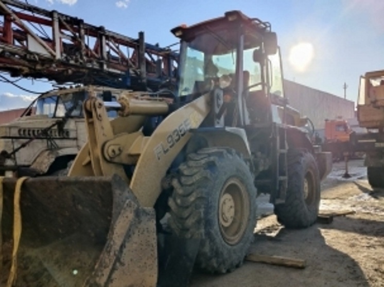 В НАО ковшом погрузчика насмерть пришибло водителя
