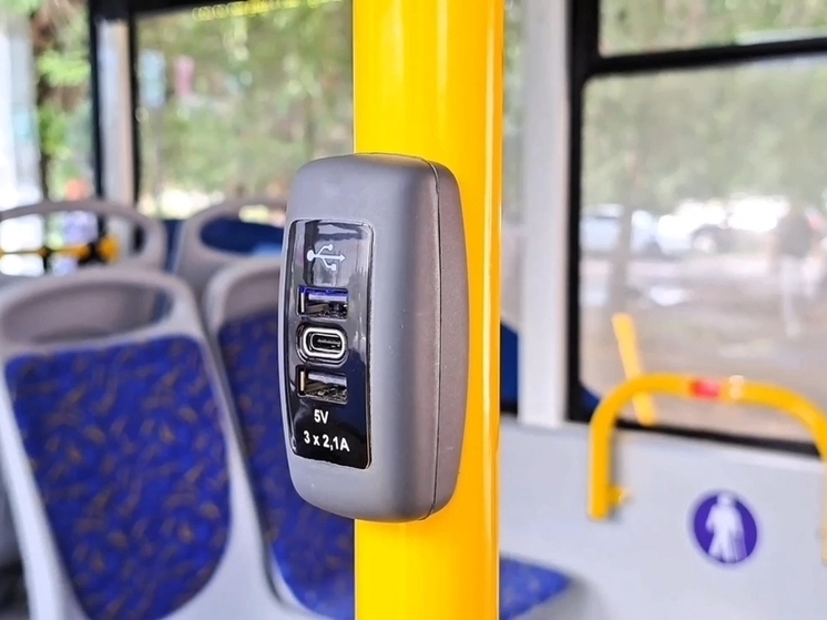 Волгоградский депутат предложил ввести для студентов единый проездной