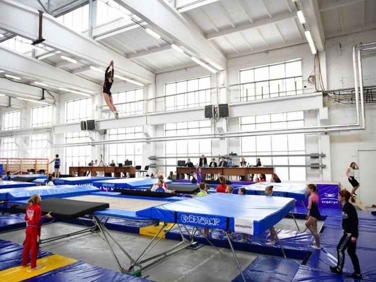 Астраханка выиграла серебро на чемпионате России по прыжкам на батуте