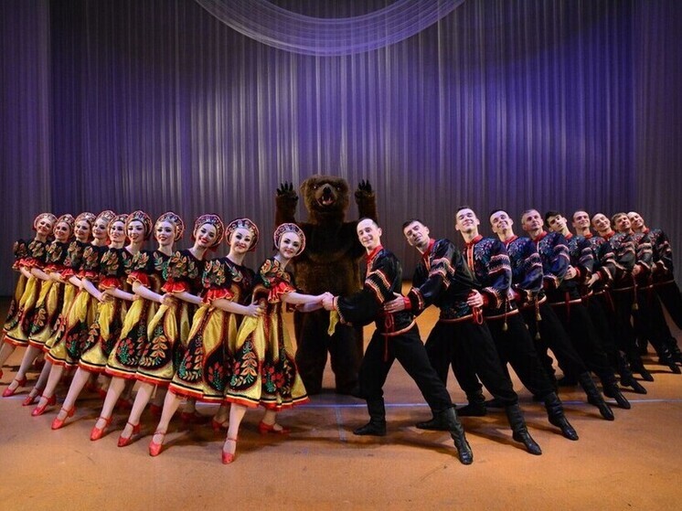 Заслуженный академический ансамбль песни и танца «Донбасс» выступит в Приангарье