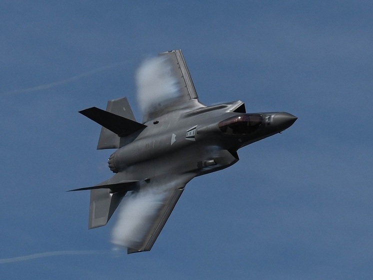 Бельгия потратит €280 млн на закупку у США систем наведения и ракет для F-35