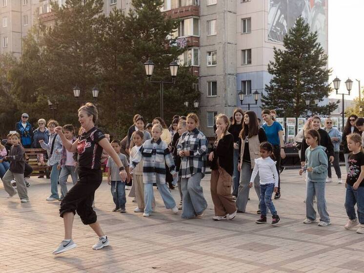 В Пыть-Яхе провели мастер-класс по танцевальному спорту