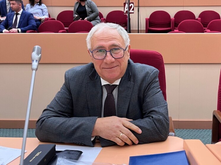 Спикер Саратовской гордумы Сергей Овсянников попрощался с коллегами