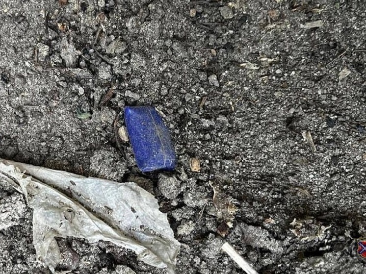 На западе Волгограда двое 18-летних парней попались на закладке наркотиков