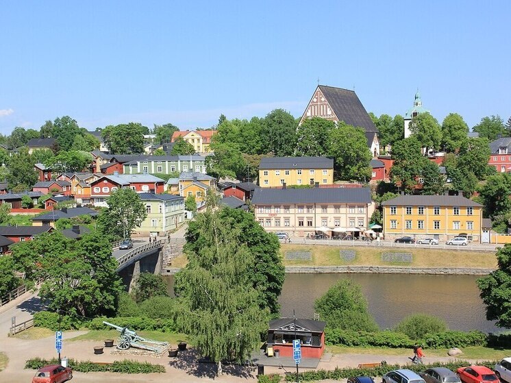 Замена указателей с названиями городов РФ обошлась бы финнам в сотни тысяч евро
