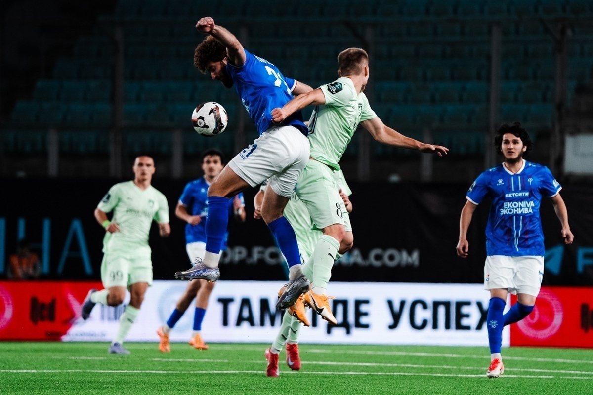 Бывший наставник «Факела» рассказал, можно ли предотвратить такие потасовки