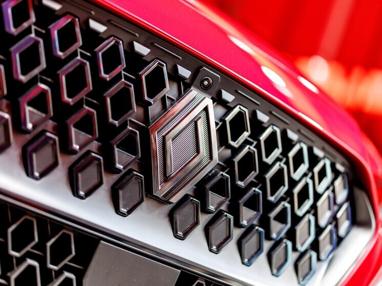 Роспатент предварительно отказал Renault в регистрации товарного знака