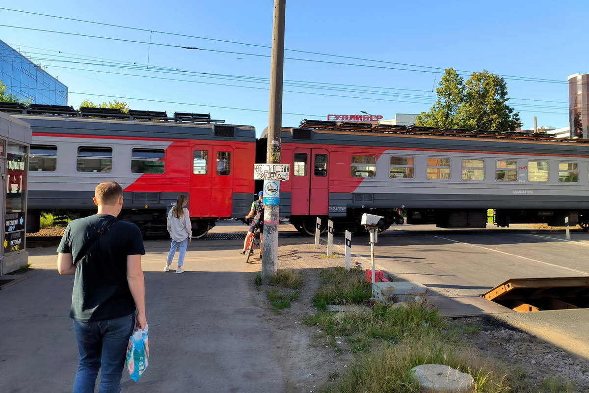 Объяснены причины масштабных сбоев в движении поездов на Украине