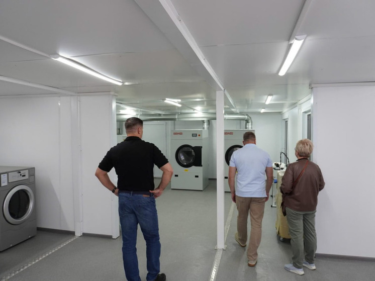 Сахалинский министр проверил ремонт в Шахтерском детском доме-интернате