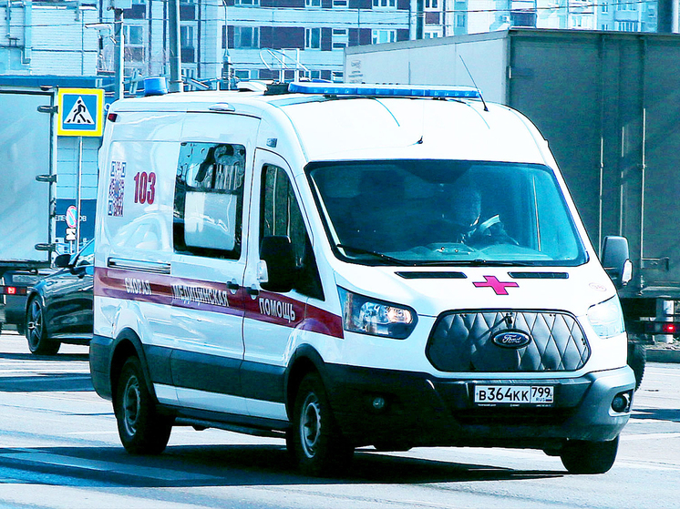 Водителя задавило его же грузовиком на северо-востоке Москвы