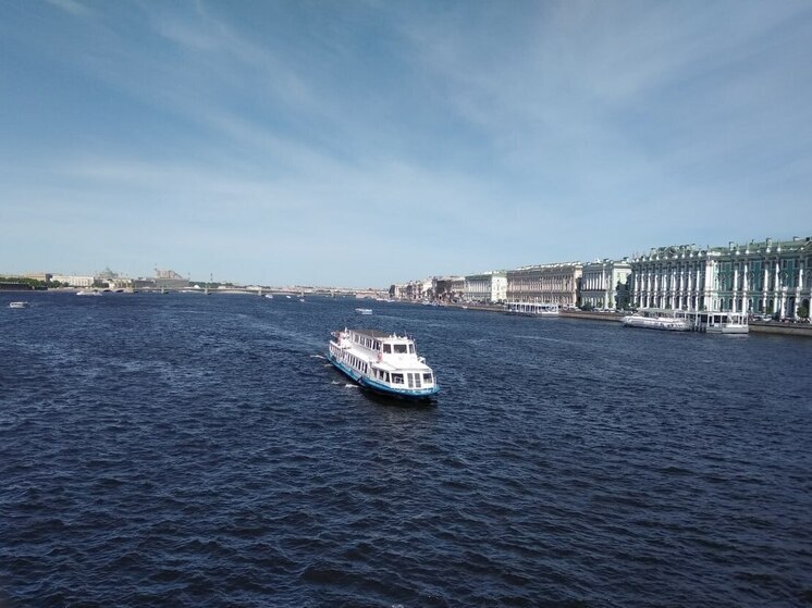 В Петербурге появилось 22 новых водно-прогулочных маршрута за сезон