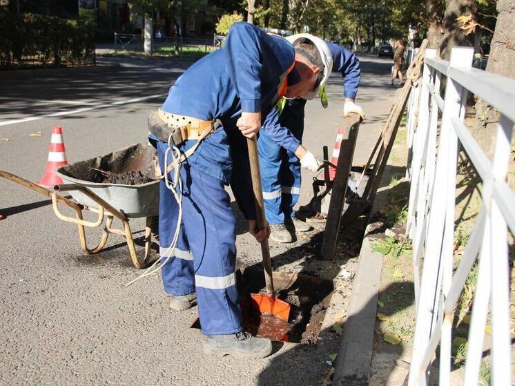В Мелитополе чистят ливнёвки