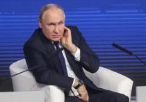 Владимир Путин поручил администрации президента и правительству начать подготовку к новой «Прямой линии» с народом, которая состоится до конца 2025 года