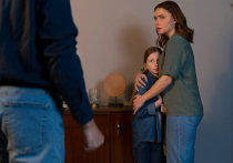 Согласно § 1 Закона о защите от насилия (GewSchG), основанием для предоставления защиты может служить не только физическое насилие, но и психологическое насилие или угрозы. Согласно устоявшейся судебной практике, психологическое насилие включает действия, способные существенно ухудшить психическое состояние жертвы. Новости Германии по-русски